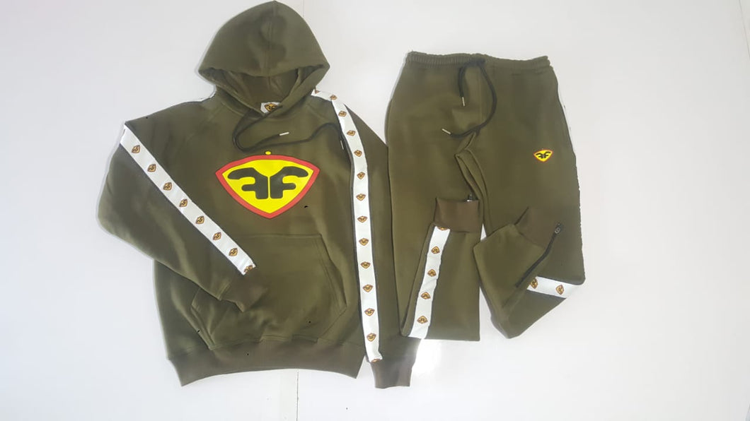 Olive Green FF Hoodie Outfit